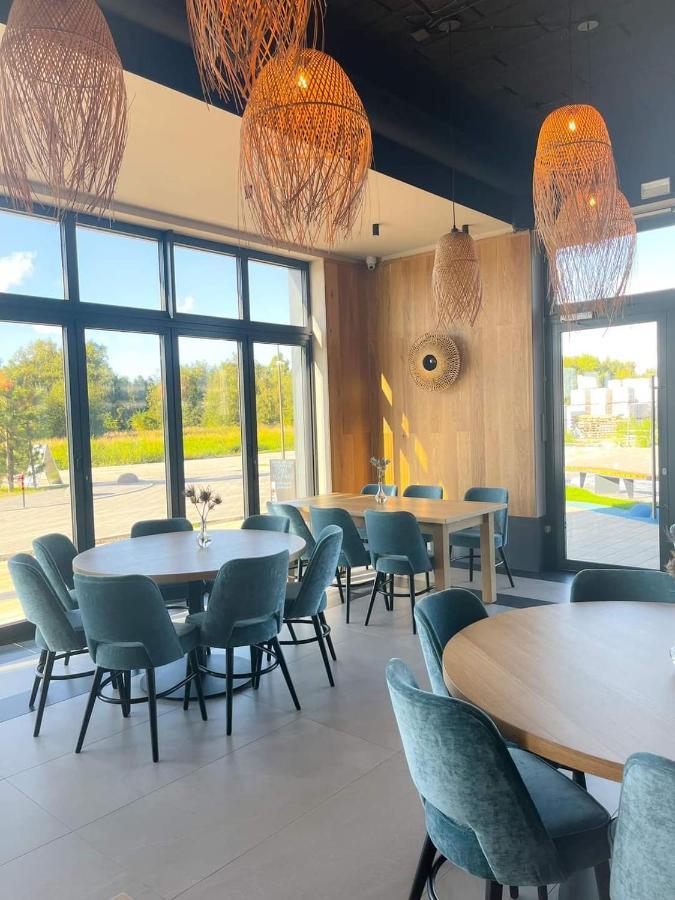 Polanki Aqua Apartamenty Nielimitowany Dostep Do Basenow Parking Free Kołobrzeg Buitenkant foto